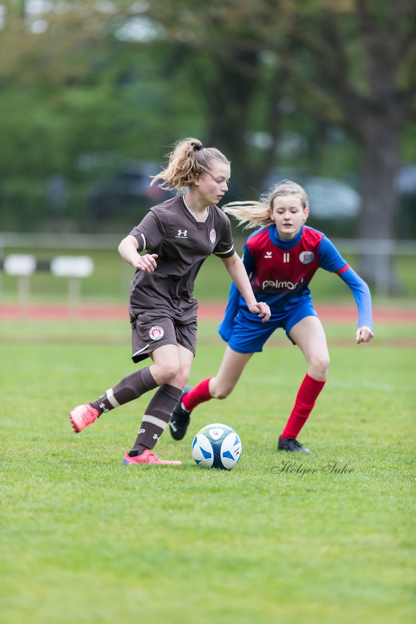 Bild 76 - wCJ VfL Pinneberg3 - St.Pauli : Ergebnis: 2:1